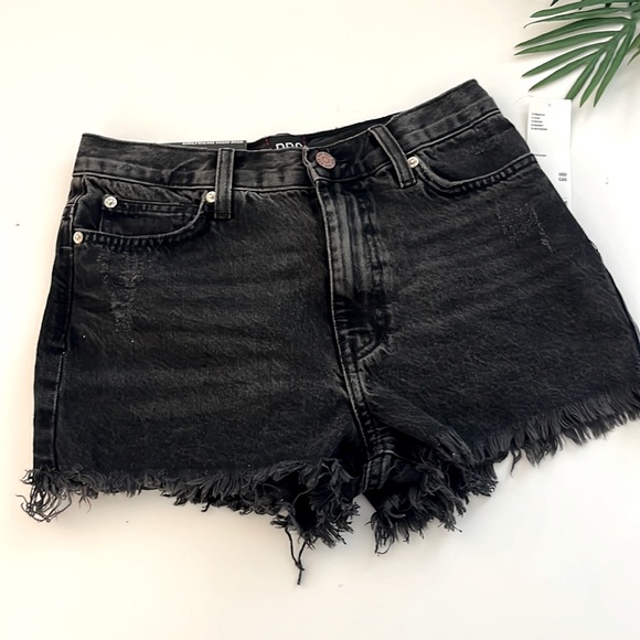 BDG Denim - NWT BDG black girlfriend high rise shorts size 25